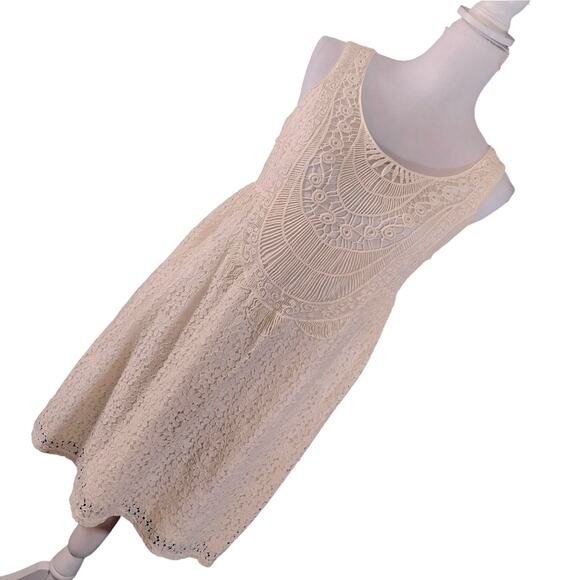 ANN TAYLOR LOFT! LUXE CREAM LACE, EMBROIDERY & CROCHET EMBELLISHED DRESS! SZ 2P - Picture 8 of 8